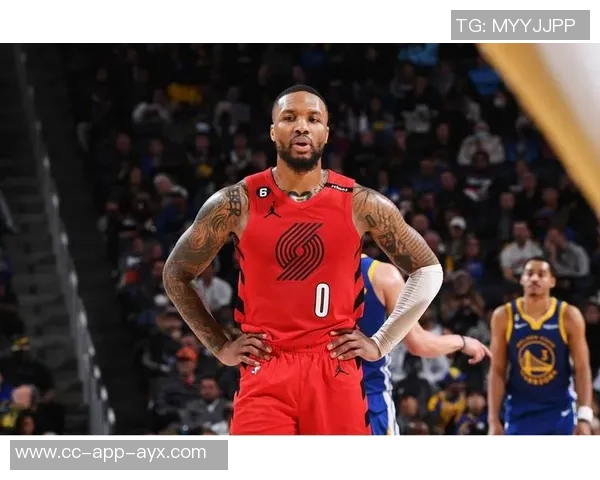 利拉德回忆绝杀雷霆前夜与Haynes看球时的豪言壮语